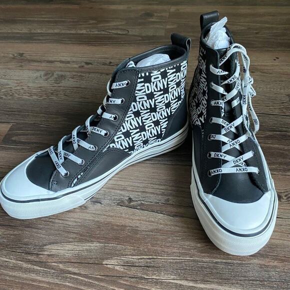 DKNY sz 7.5 black white lace up shell toe high top‎ canvas sneakers  NWT - Picture 5 of 10